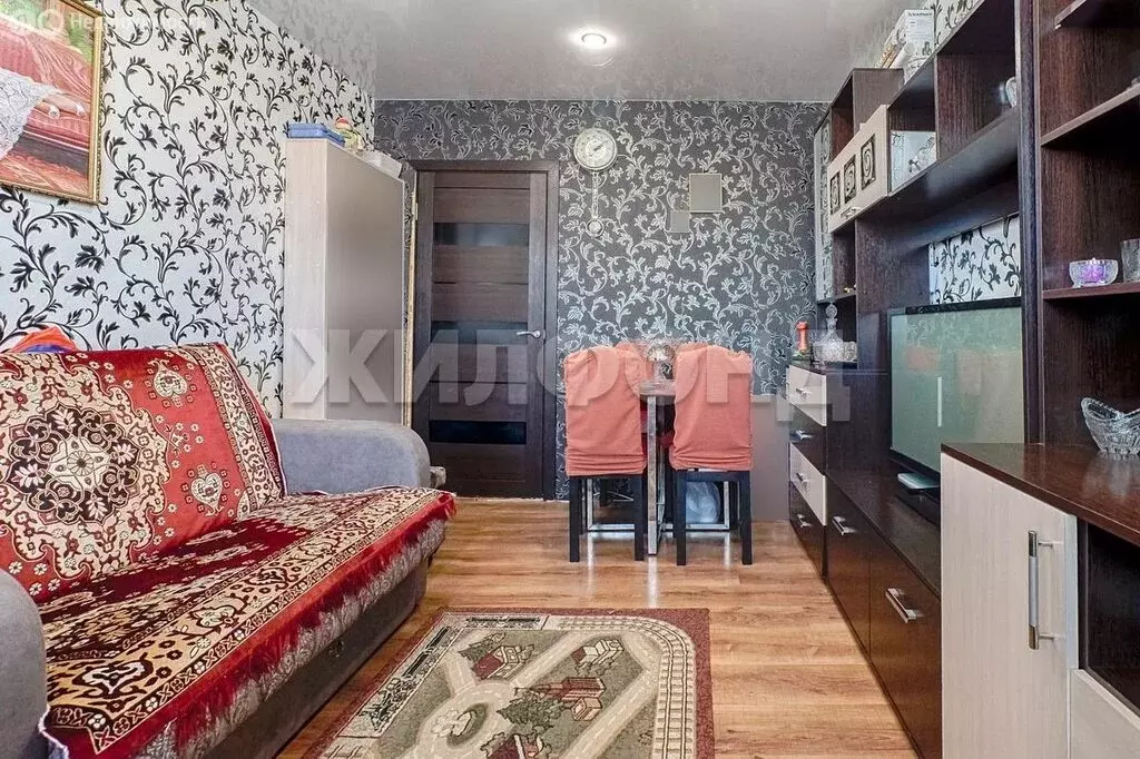3-комнатная квартира: Бердск, Лунная улица, 2 (58.9 м) - Фото 2