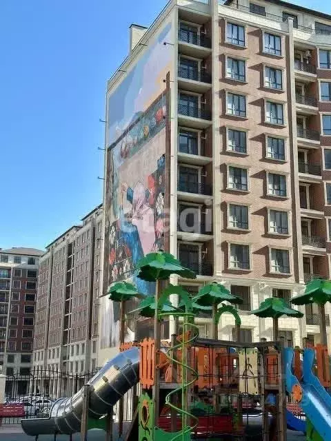2-к кв. Дагестан, Махачкала ул. Газпромная, 15к3 (76.0 м) - Фото 0