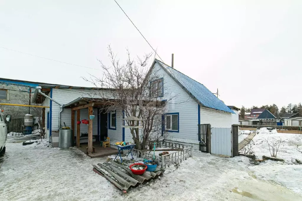 Дом в Саха (Якутия), Якутск ул. Покрышкина (136 м) - Фото 1