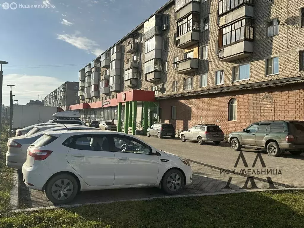 Помещение свободного назначения (1250 м) - Фото 1