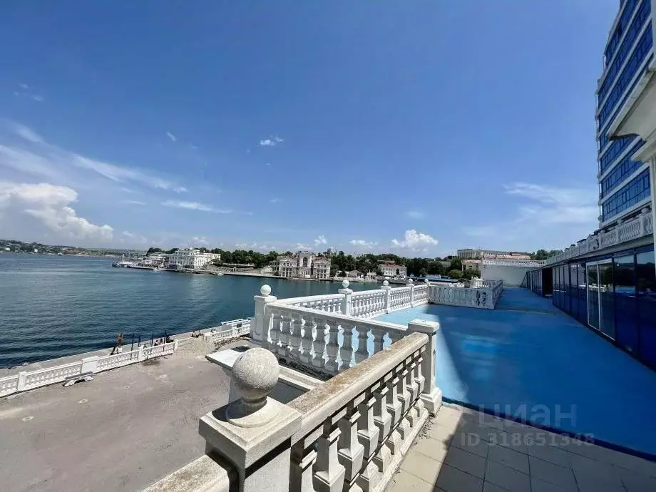 Помещение свободного назначения в Севастополь наб. Адмирала ... - Фото 1