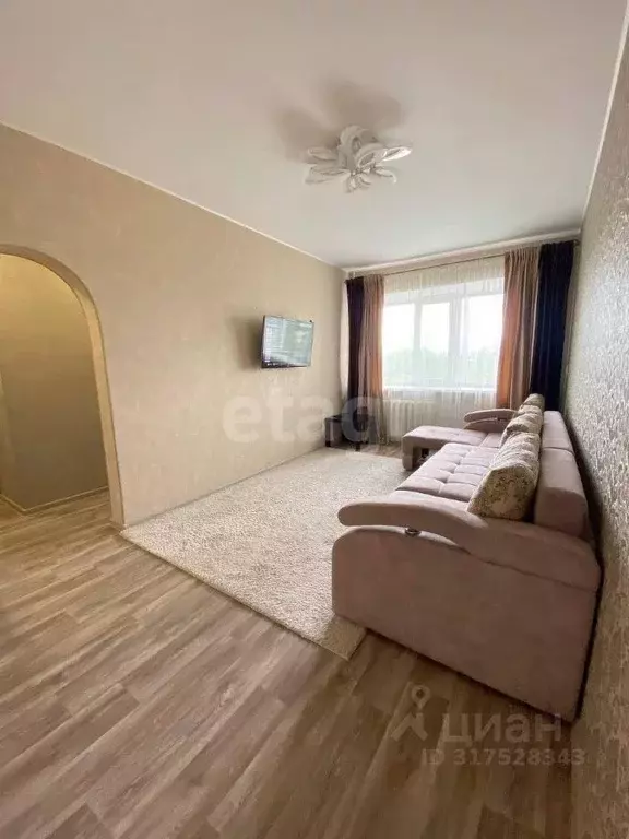 2-к кв. Башкортостан, Давлеканово ул. Карла Маркса, 113 (42.4 м) - Фото 1