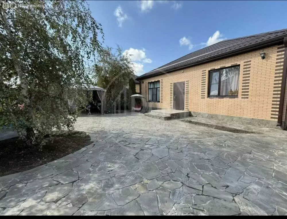 Дом в Батайск, Ейская улица (90 м) - Фото 2