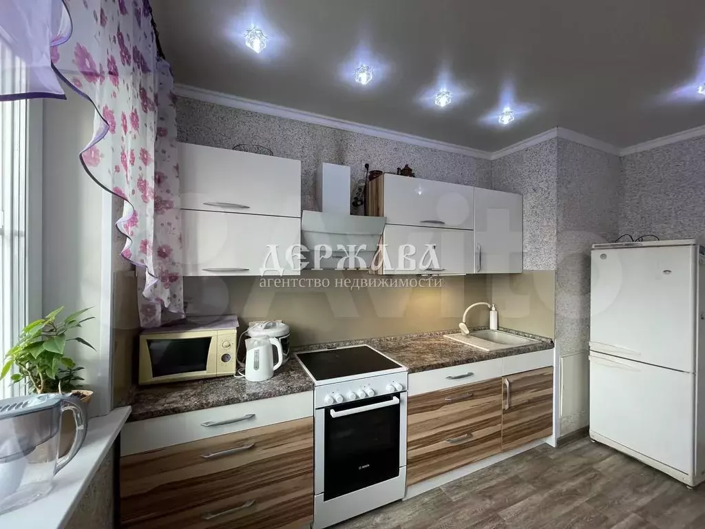 3-к. квартира, 66,8 м, 8/9 эт. - Фото 1