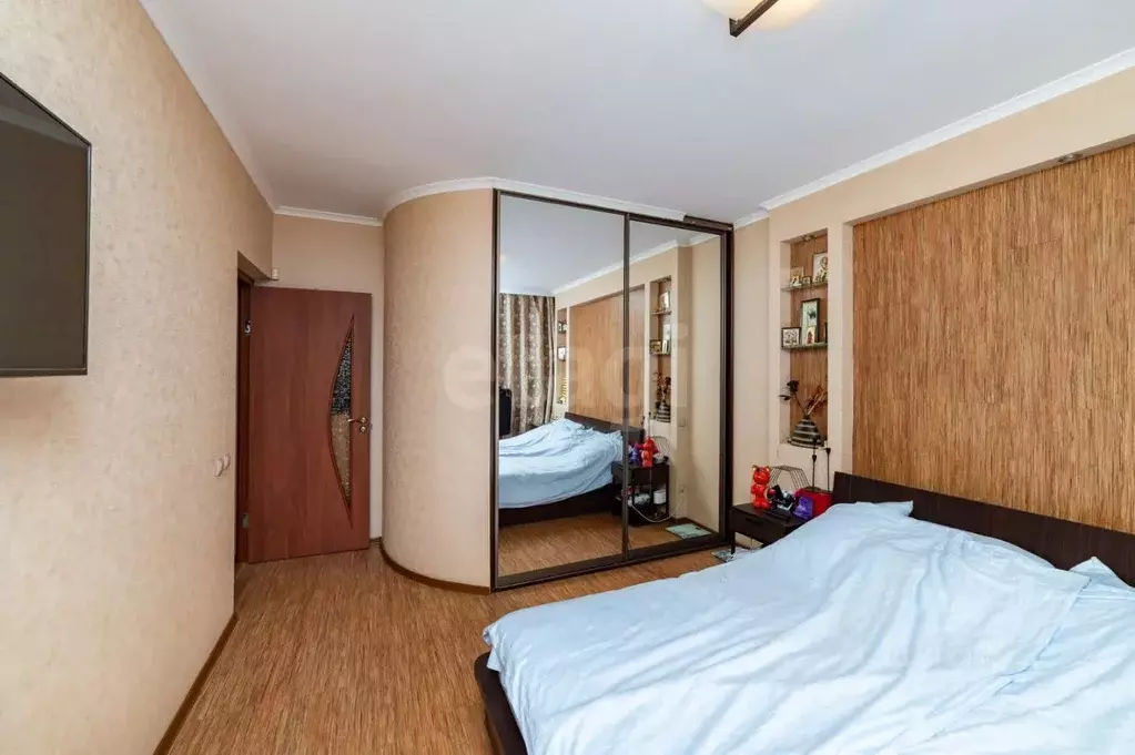 3-к кв. Курганская область, Курган Заозерный жилрайон, 5-й мкр, 10 ... - Фото 1