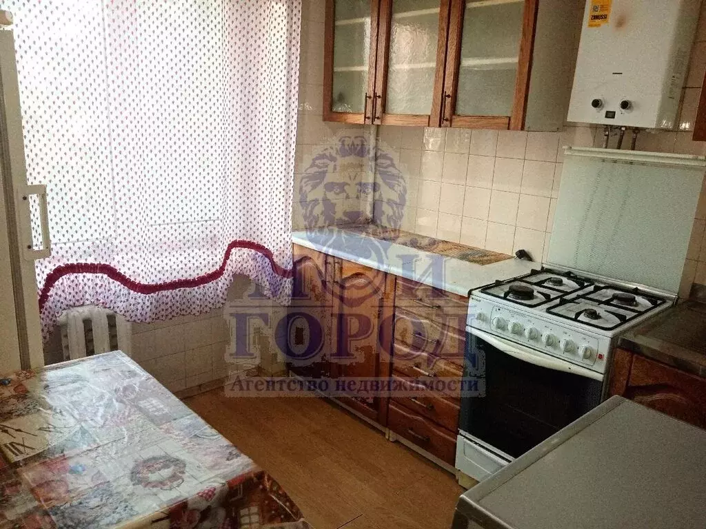 2-комнатная квартира: Батайск, Комсомольская улица, 111 (44 м) - Фото 1