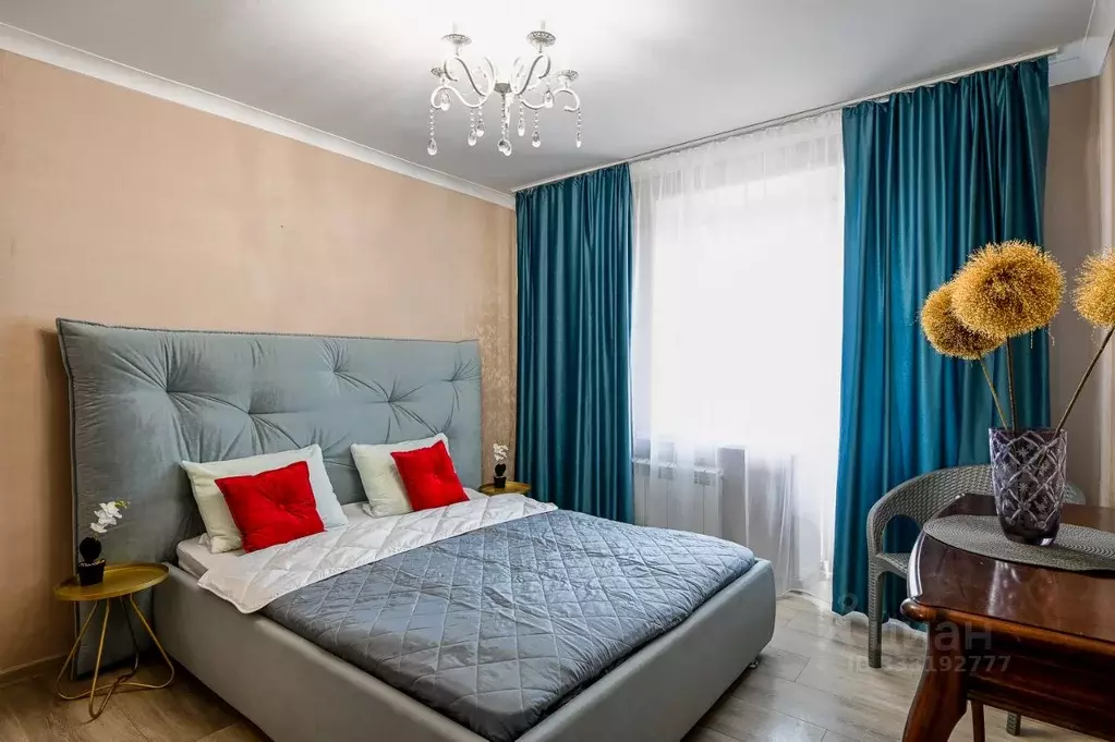 3-к кв. Татарстан, Казань ул. Татарстан, 9 (70.0 м) - Фото 1
