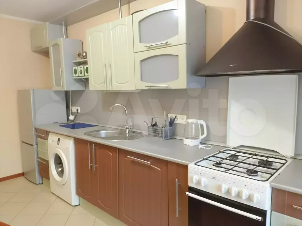 1-к. квартира, 42 м, 5/9 эт. - Фото 1