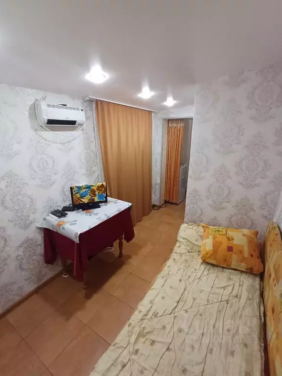 Дом в Крым, Симферопольский район, с. Мирное ул. Тихая, 3 (22 м) - Фото 1