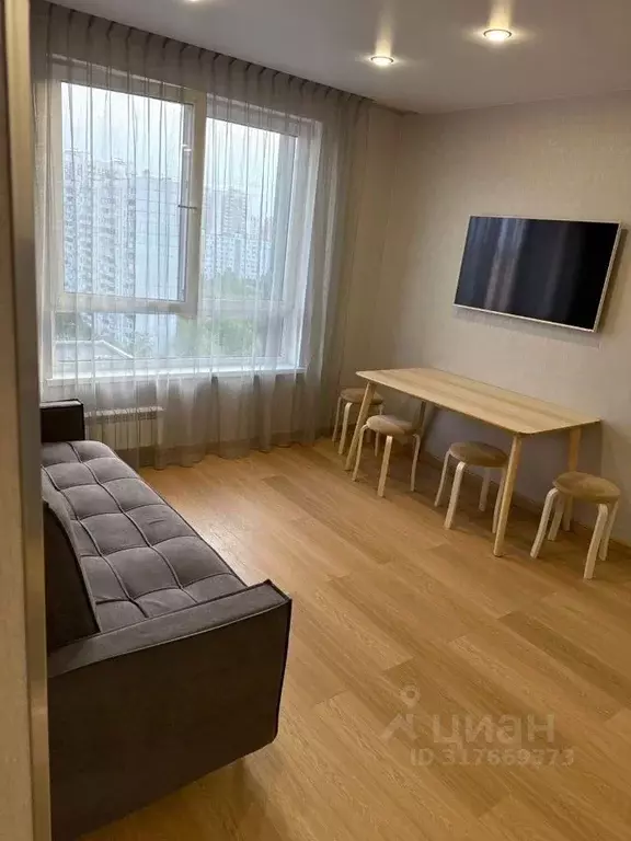4-к кв. Москва Цимлянская ул., 3к3 (70.0 м) - Фото 0