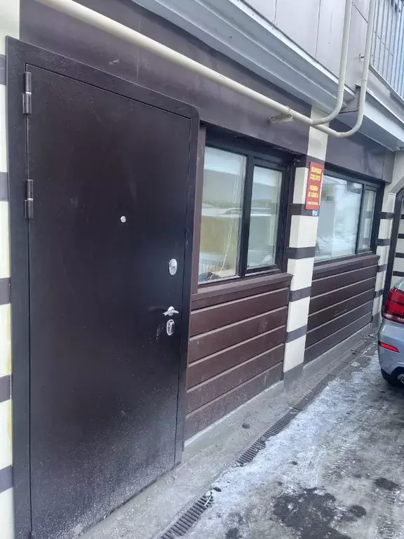 Помещение свободного назначения в Татарстан, Казань Низенькая ул, 7 . - Фото 0