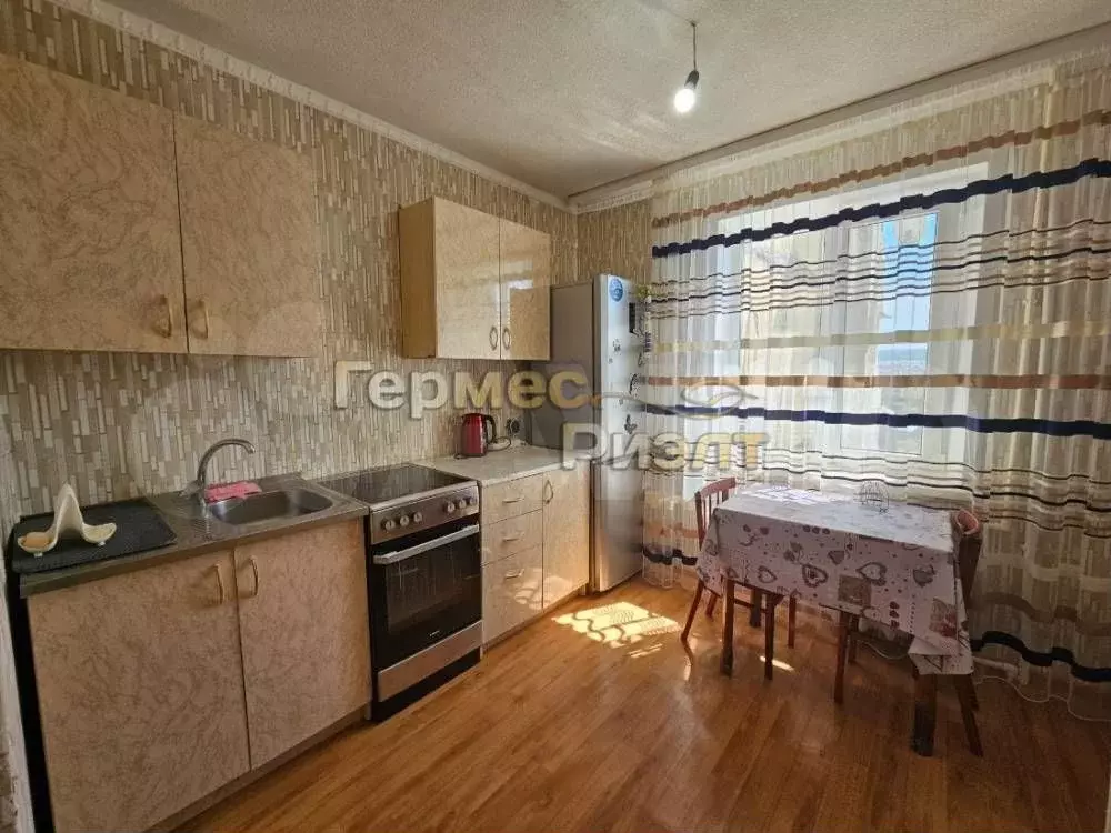 2-к. квартира, 52 м, 8/9 эт. - Фото 1