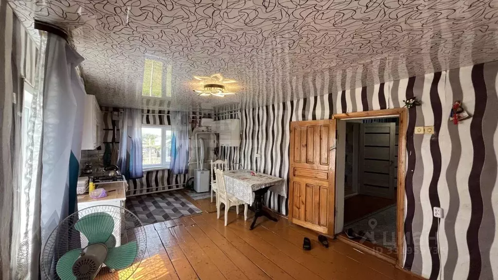 Дом в Оренбургская область, Саракташский район, Васильевский ... - Фото 2