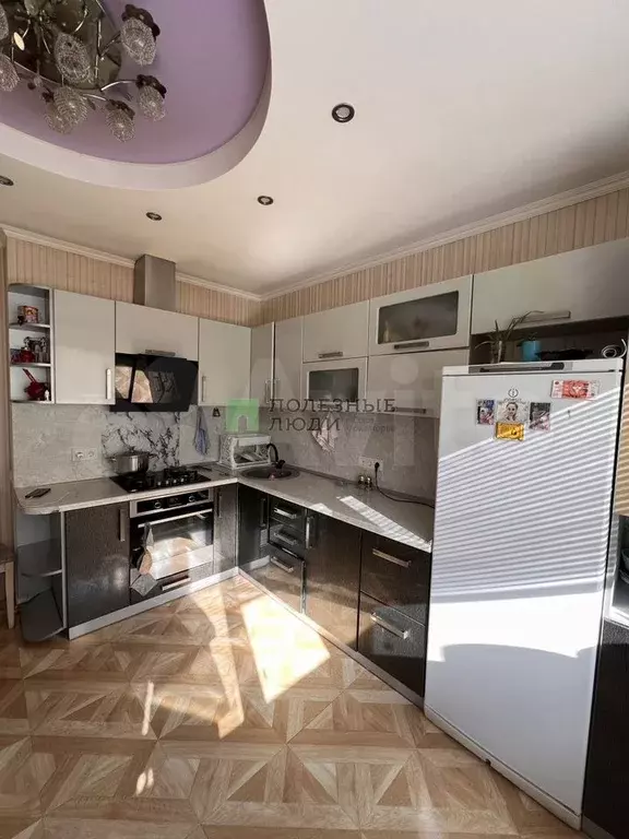 1-к. квартира, 48 м, 7/10 эт. - Фото 0