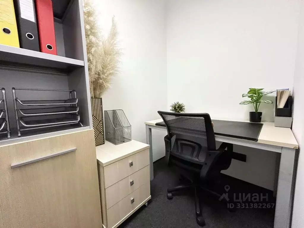 Офис в Москва ул. Академика Варги, 8К1 (6 м) - Фото 2