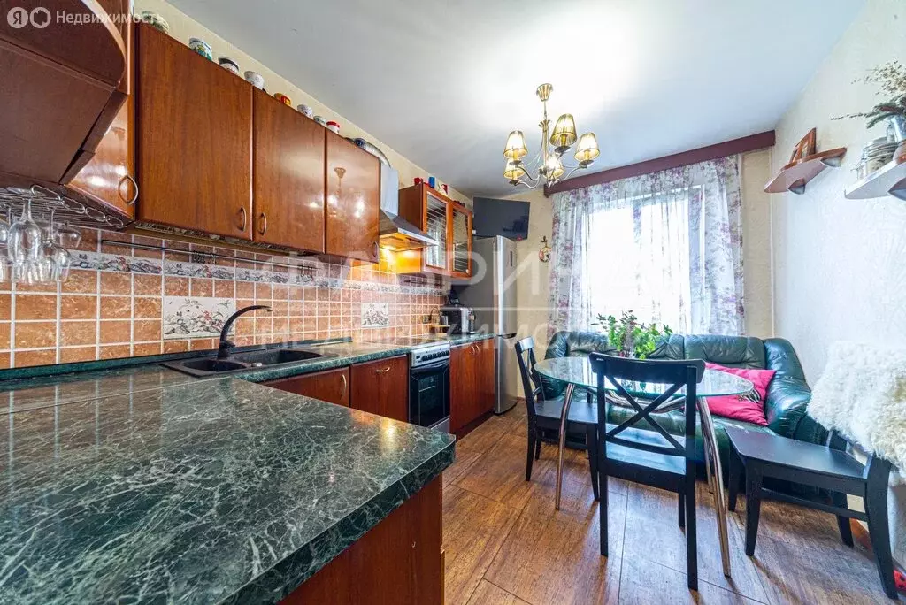 3-комнатная квартира: Санкт-Петербург, Глухарская улица, 3Б (87.8 м) - Фото 0
