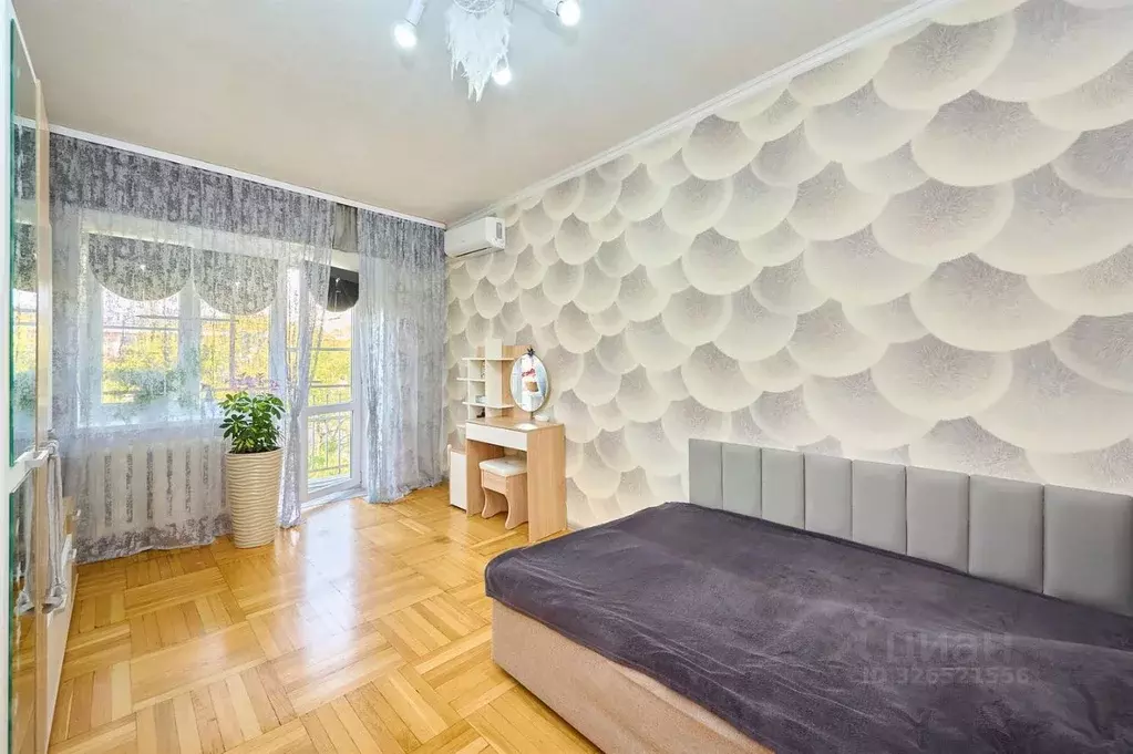 3-к кв. Краснодарский край, Краснодар Ставропольская ул. (55.7 м) - Фото 2