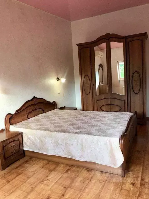 2-к кв. Краснодарский край, Сочи ул. Конституции СССР, 10 (48.0 м) - Фото 1