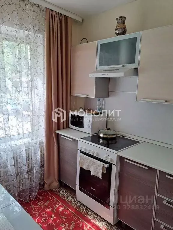 3-к кв. Белгородская область, Старый Оскол Олимпийский мкр, 60 (63.0 ... - Фото 1