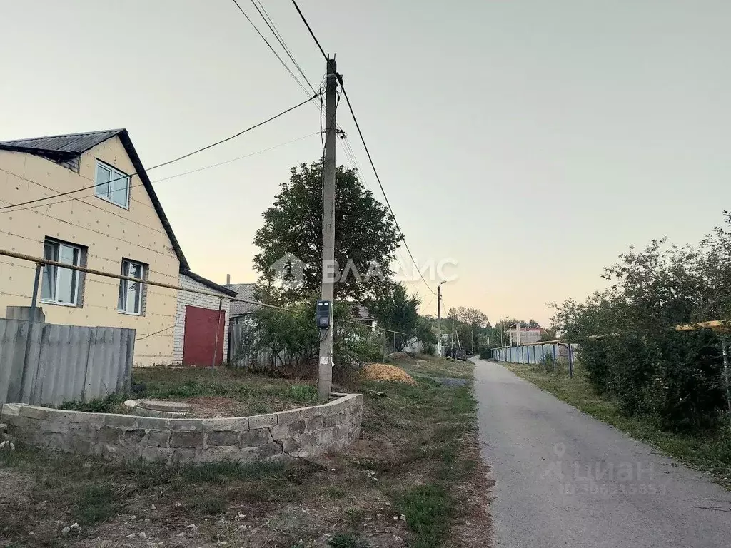 Дом в Белгородская область, Яковлевский муниципальный округ, с. Вислое ... - Фото 0