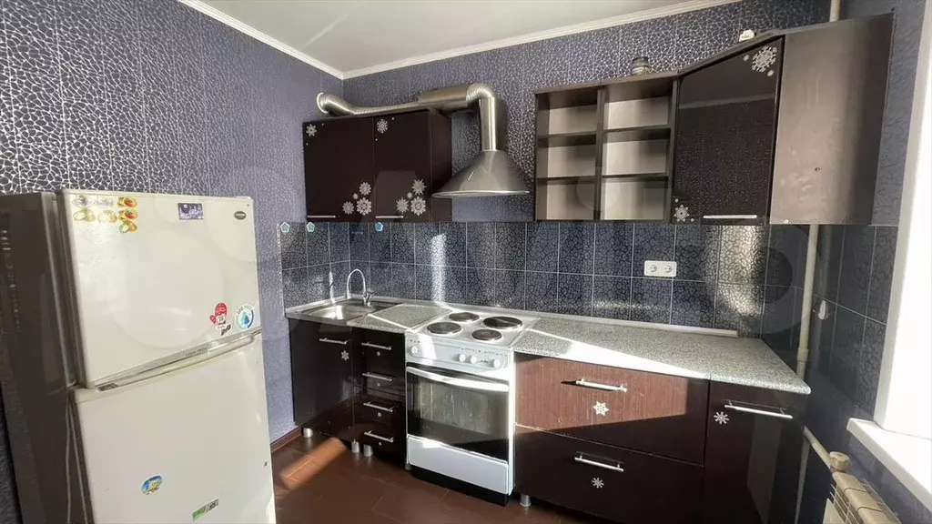 2-к. квартира, 54 м, 2/10 эт. - Фото 0
