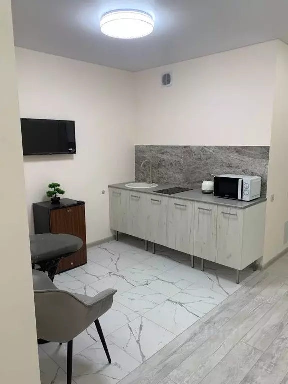 1-к кв. Калининградская область, Светлогорск ул. Кленовая, 1 (37.0 м) - Фото 1