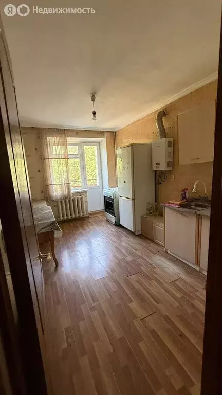 3-комнатная квартира: Беслан, улица Недвижая, 10 (65 м) - Фото 1