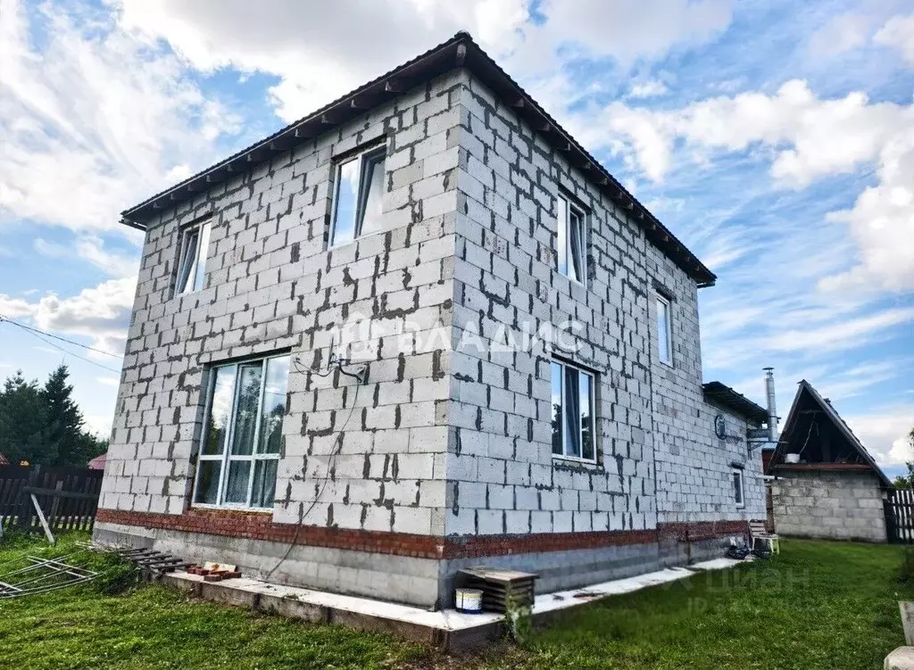 Дом в Пермский край, Пермь ул. Трясолобова, 46 (210 м) - Фото 1