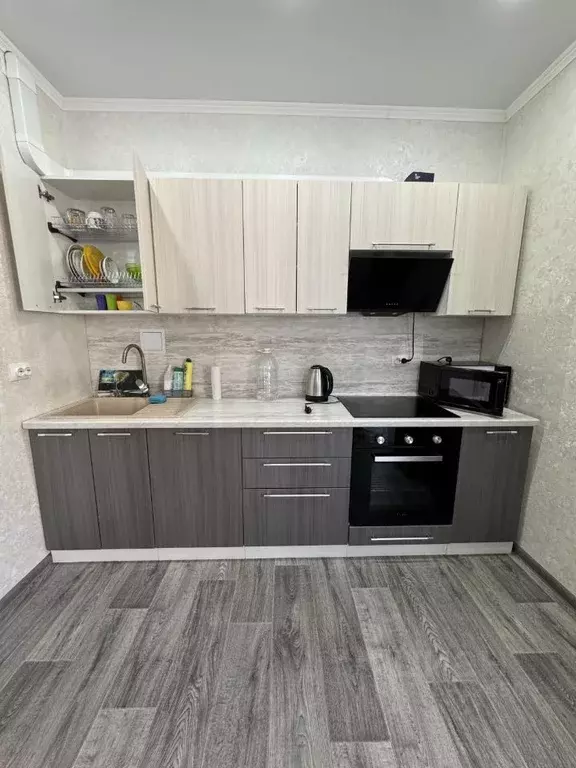 2-к кв. Татарстан, Казань ул. Аделя Кутуя, 110 (55.7 м) - Фото 1