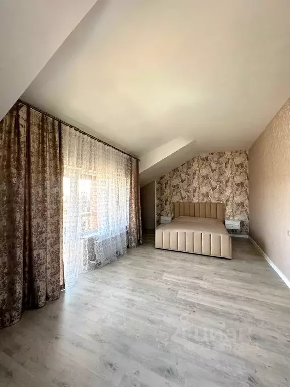 Дом в Ставропольский край, Михайловск Шпаковский район, ул. ... - Фото 1