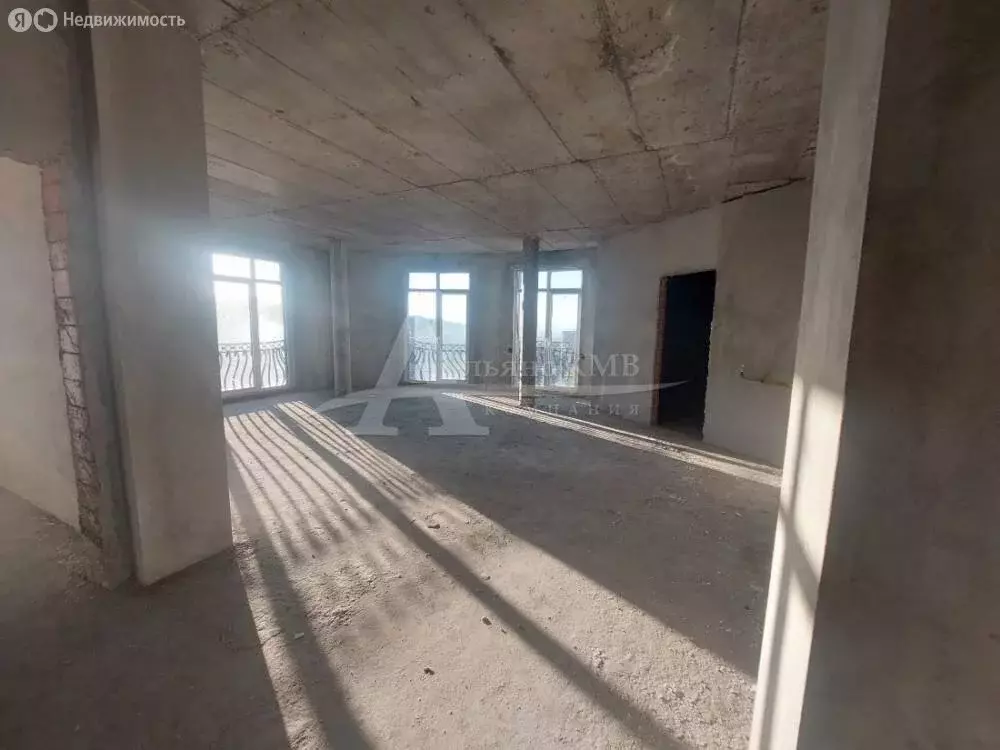 2-комнатная квартира: Кисловодск, Пятигорская улица, 56А (91.6 м) - Фото 2