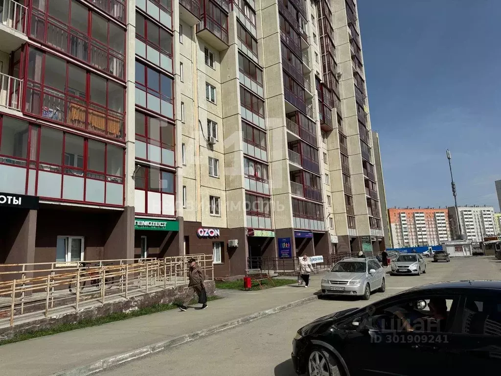 Торговая площадь в Челябинская область, Челябинск ул. Александра ... - Фото 0