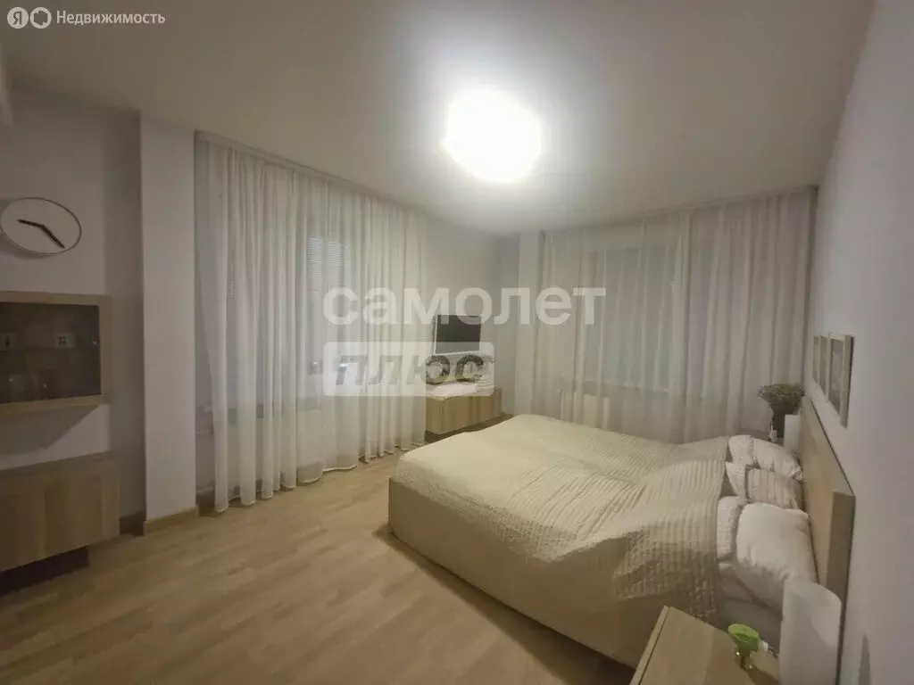 2-комнатная квартира: Кировск, Набережная улица, 17 (57.2 м) - Фото 1