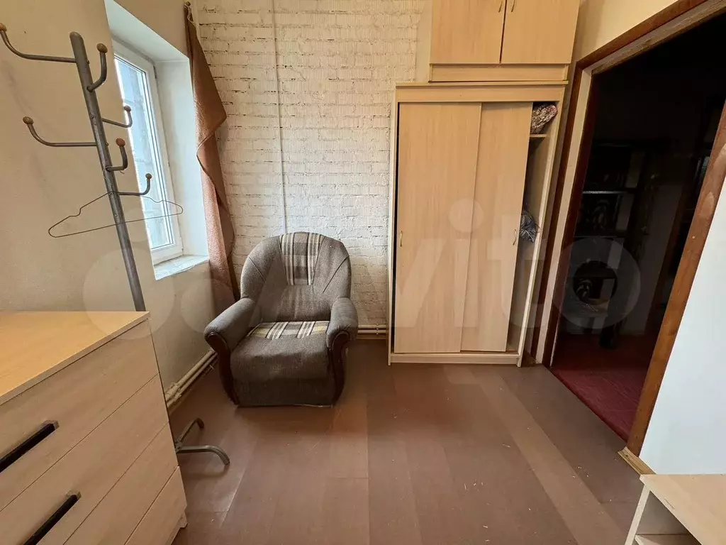 Комната 65 м в 6-к., 2/3 эт. - Фото 1