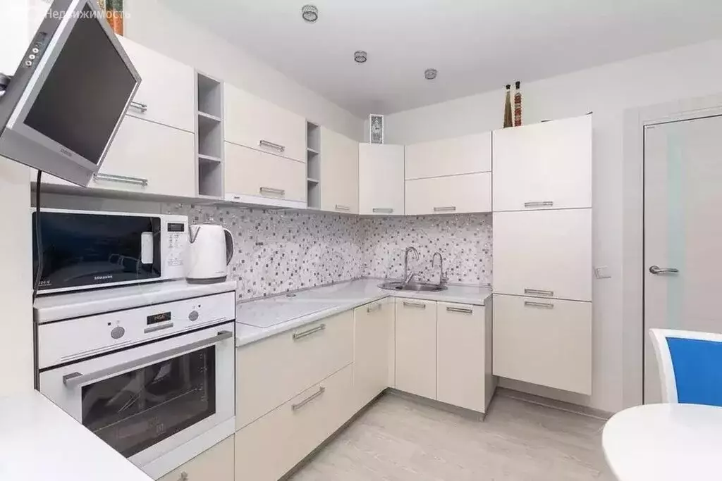 2-комнатная квартира: Тюмень, Широтная улица, 96/1 (60 м) - Фото 2