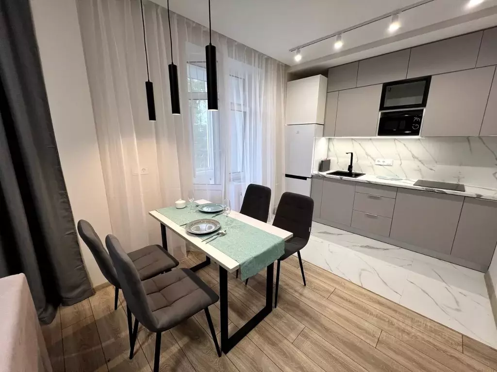 2-к кв. Московская область, Красногорск Опалиха мкр, ул. Пришвина, 19 ... - Фото 1