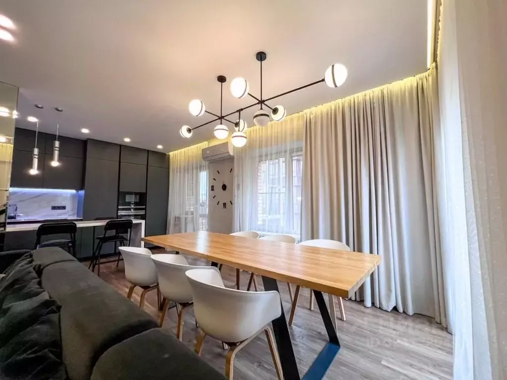 6-к кв. Иркутская область, Иркутск ул. Сурикова, 10 (130.0 м) - Фото 1