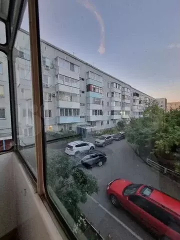 2-к. квартира, 54 м, 2/5 эт. - Фото 0