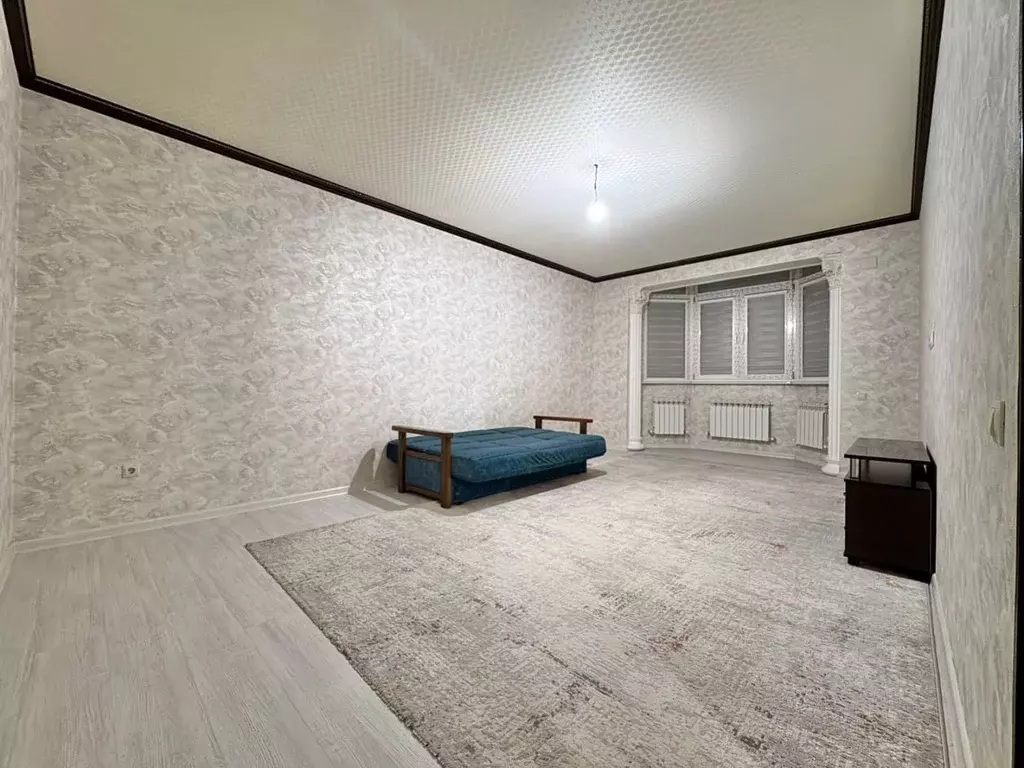 2-к кв. Кабардино-Балкария, Нальчик ул. Толстого (83.0 м) - Фото 1