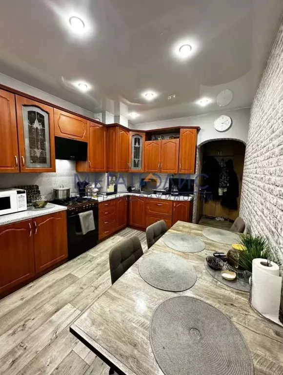 3-к кв. Саратовская область, Балаково ш. Саратовское, 93/2 (62.7 м) - Фото 2