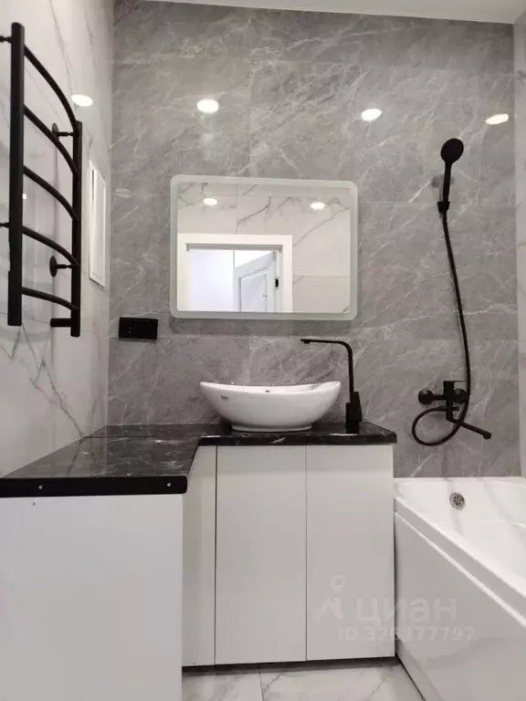 2-к кв. Оренбургская область, Оренбург просп. Победы, 149/3 (61.5 м) - Фото 1