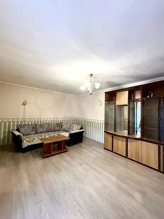 2-к. квартира, 50 м, 3/9 эт. - Фото 0