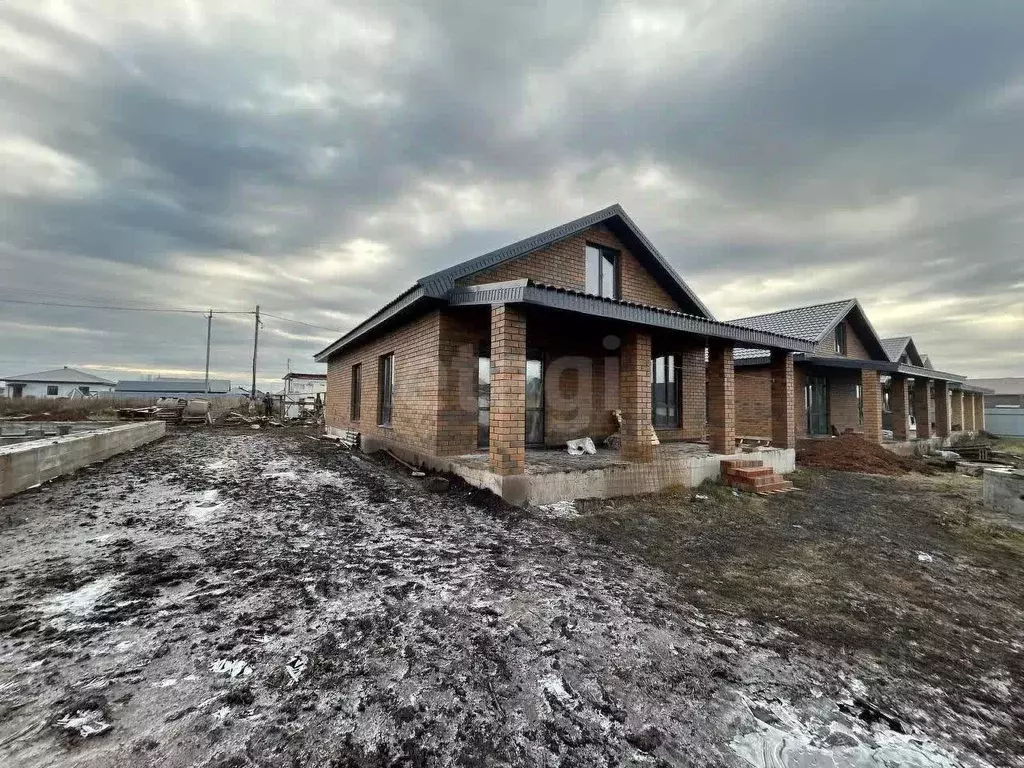 Дом в Башкортостан, Уфимский район, Русско-Юрмашский сельсовет, д. ... - Фото 2