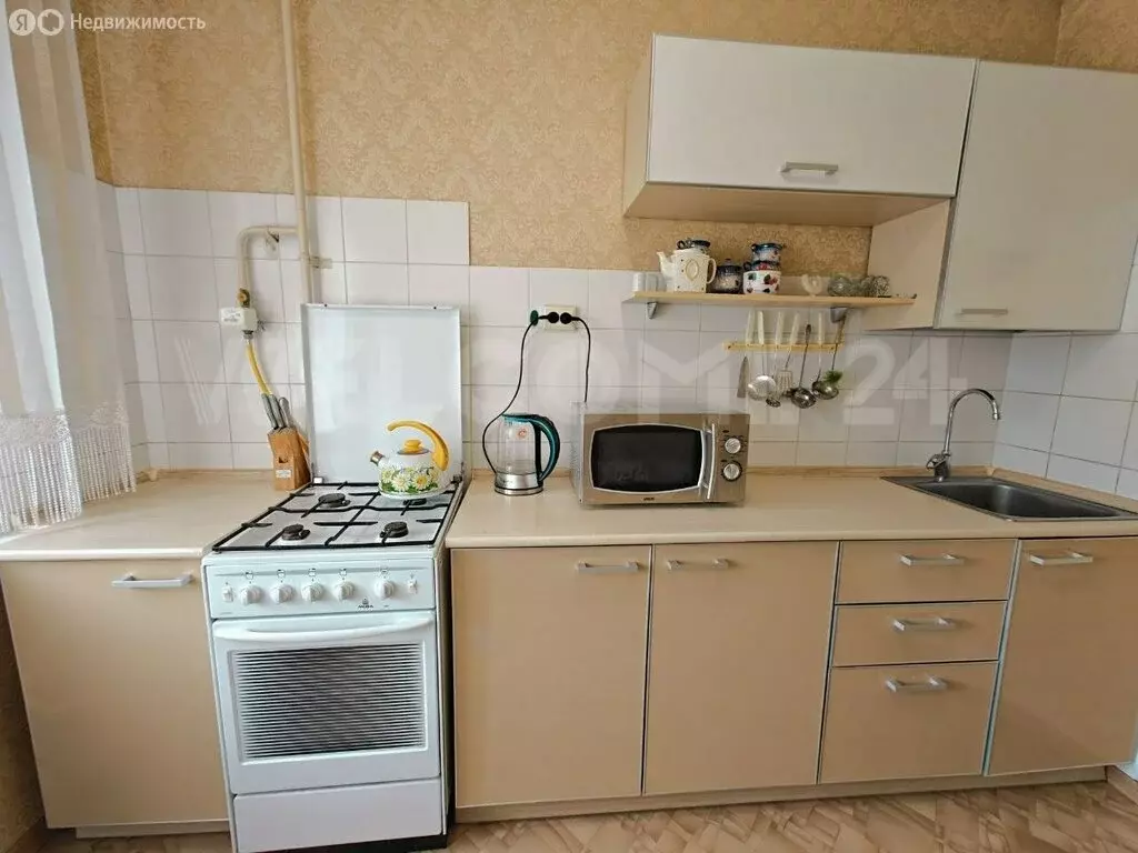 3-комнатная квартира: Чебоксары, улица Хузангая, 21 (69.1 м) - Фото 2