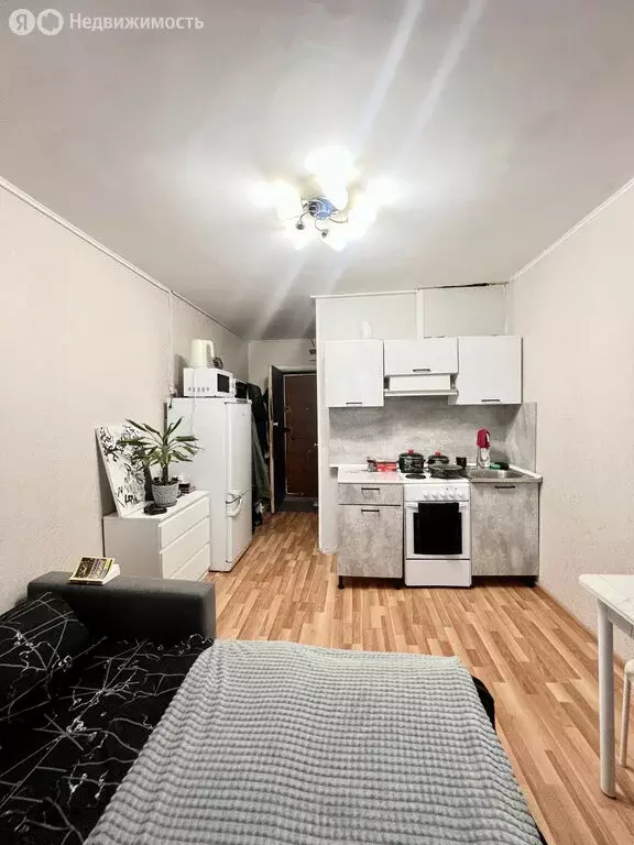 Квартира-студия: Уфа, улица Ферина, 3/3 (16 м) - Фото 0