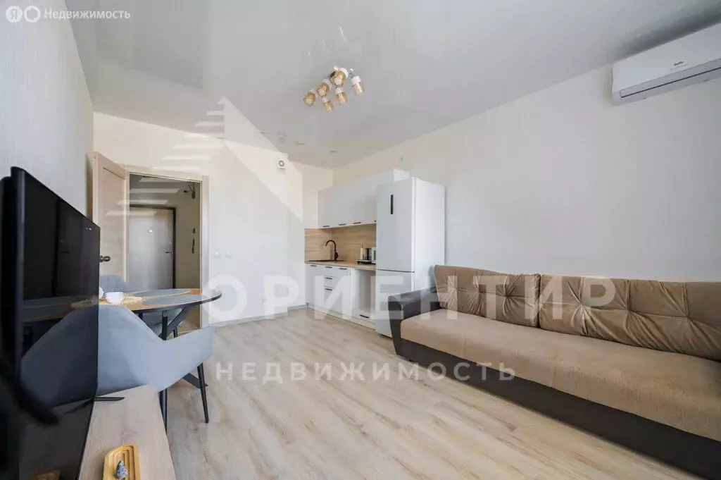 Квартира-студия: Екатеринбург, Мельковский переулок, 4 (26.6 м) - Фото 1