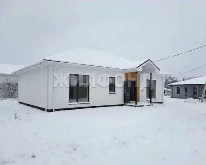 Дом в Новосибирская область, Новосибирский район, Березовский ... - Фото 1