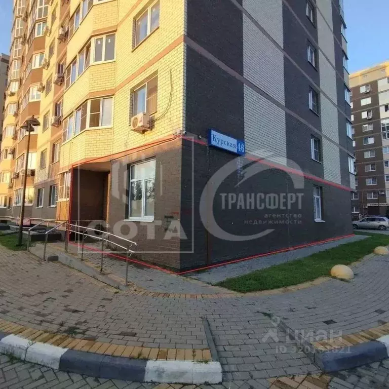 Помещение свободного назначения в Воронежская область, Семилуки ... - Фото 0