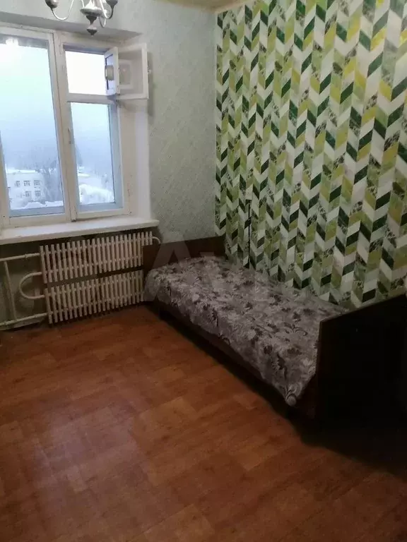 Комната 12 м в 4-к., 9/9 эт. - Фото 0