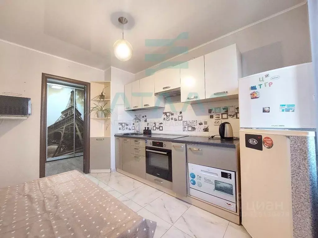 1-к кв. Крым, Симферополь ул. Первомайская, 1 (37.8 м) - Фото 1